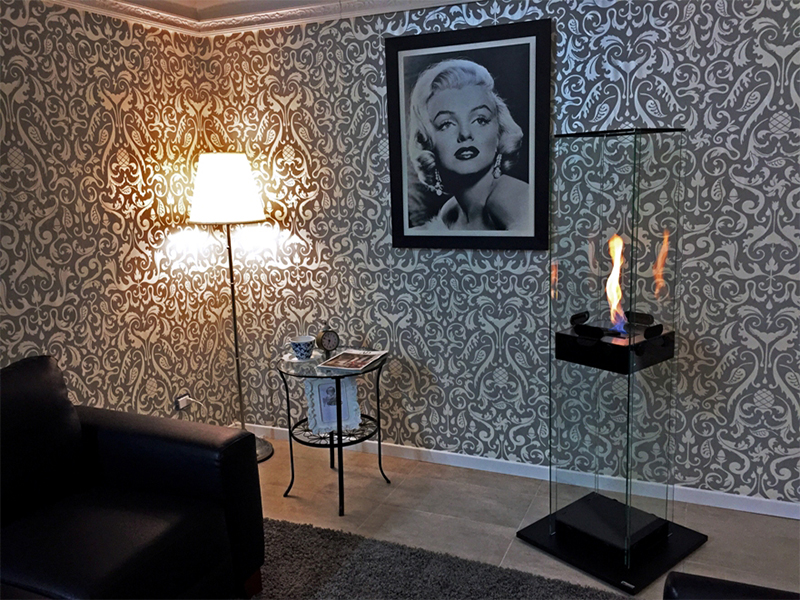 MANHATTAN – Image 4